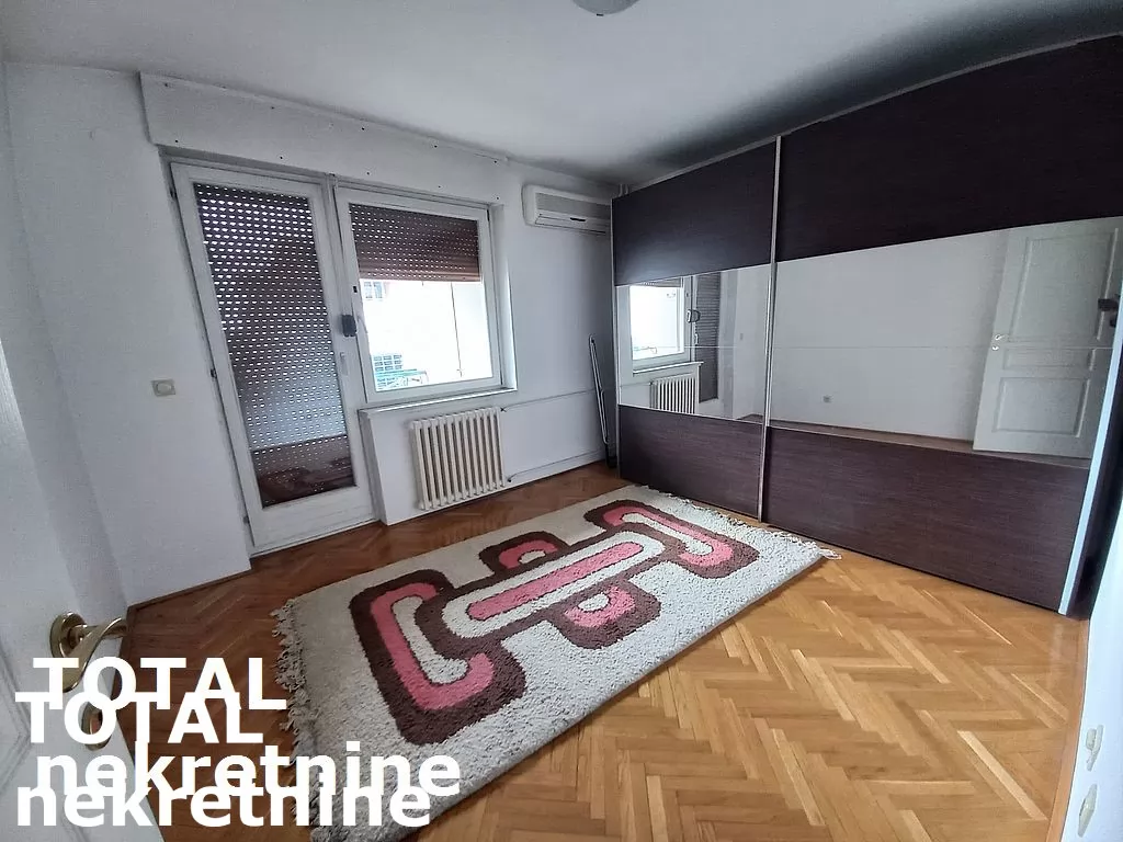 Stan,NOVI SAD,BULEVAR,kv: 101.00, € 257500, ID: 1093428 9