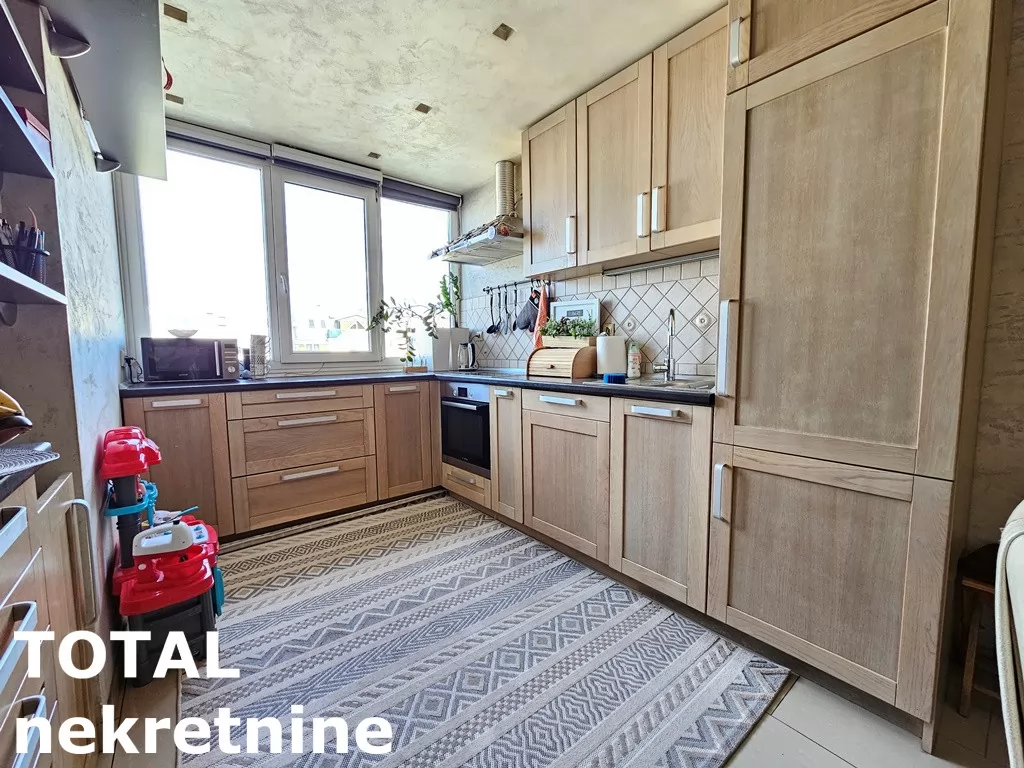 Stan,NOVI SAD,BULEVAR EVROPE,kv: 105.00, € 240000, ID: 1099173 7