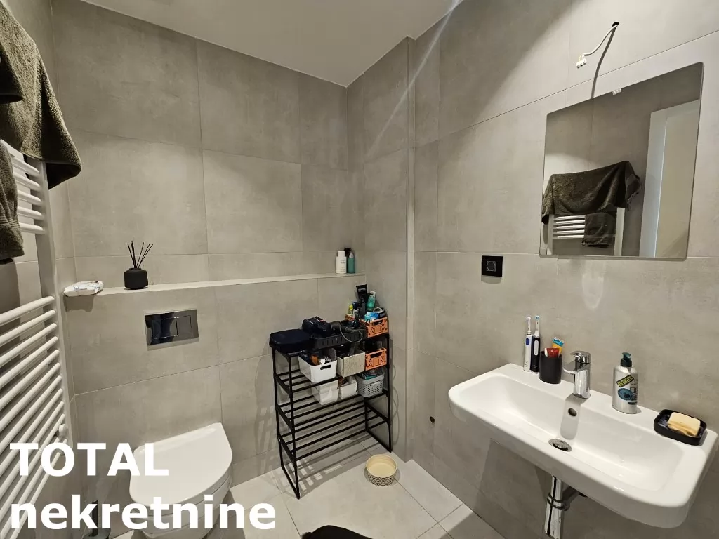 Stan,NOVI SAD,BULEVAR EVROPE,kv: 61.00, € 220000, ID: 1100378 10