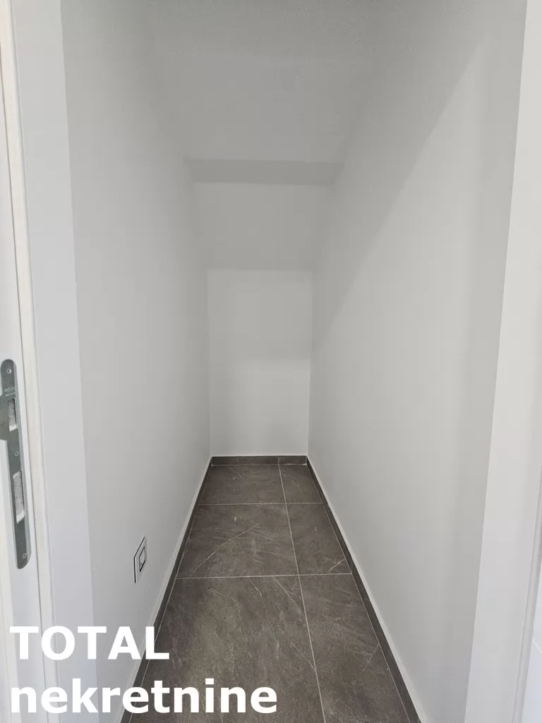 Stan,NOVI SAD,TELEP,kv: 64.00, € 160000, ID: 1101217 11