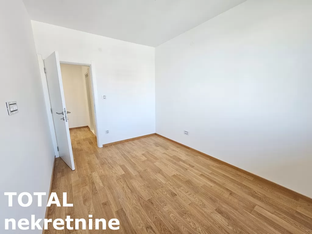 Stan,NOVI SAD,TELEP,kv: 64.00, € 160000, ID: 1101217 5