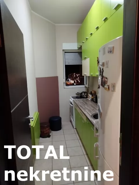 Stan,NOVI SAD,BULEVAR EVROPE,kv: 66.00, € 165000, ID: 1098683 9