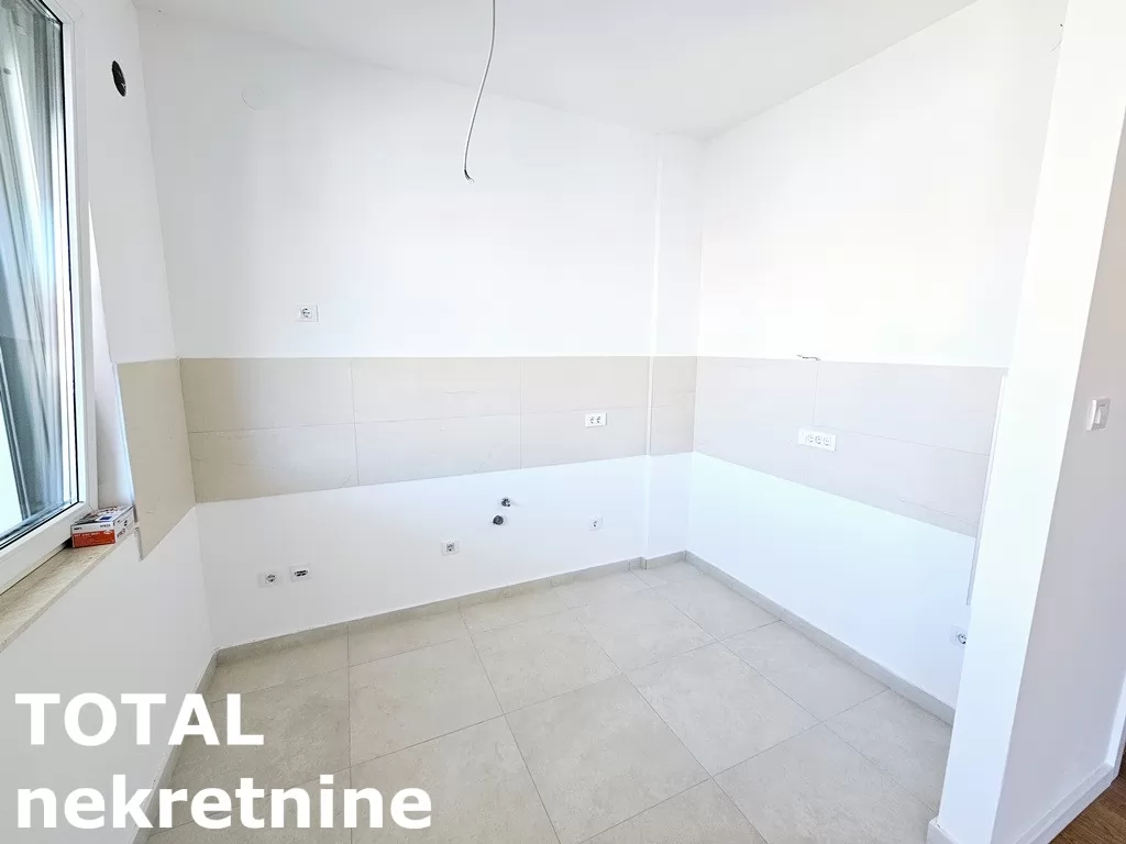 Stan,NOVI SAD,BULEVAR,kv: 104.00, € 319240, ID: 1098110 15