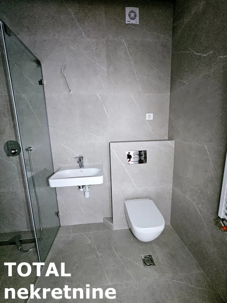 Stan,NOVI SAD,BULEVAR,kv: 104.00, € 319240, ID: 1098110 20