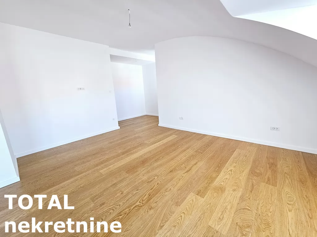 Stan,NOVI SAD,BULEVAR,kv: 104.00, € 319240, ID: 1098110 3