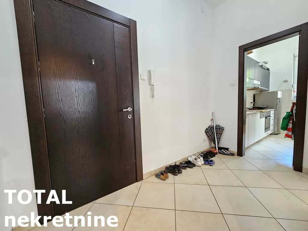 Stan,NOVI SAD,BULEVAR,kv: 110.00, € 320000, ID: 1098070 15