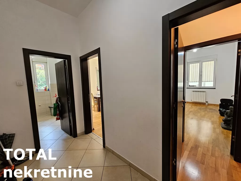 Stan,NOVI SAD,BULEVAR,kv: 110.00, € 320000, ID: 1098070 16