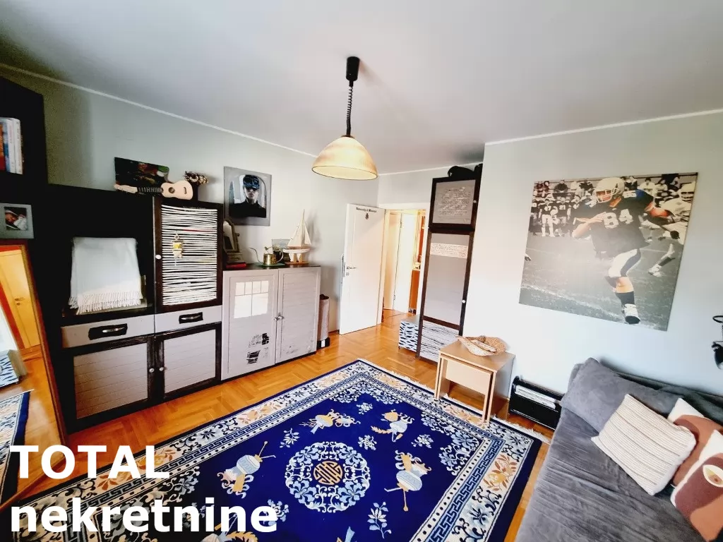 Stan,NOVI SAD,BULEVAR,kv: 127.00, € 300760, ID: 1099477 11