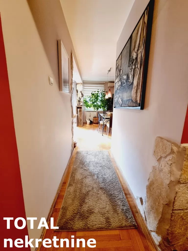 Stan,NOVI SAD,BULEVAR,kv: 127.00, € 300760, ID: 1099477 18