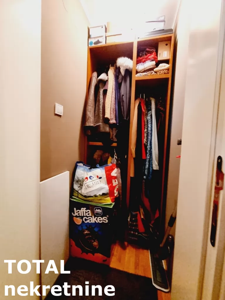 Stan,NOVI SAD,BULEVAR,kv: 127.00, € 300760, ID: 1099477 19