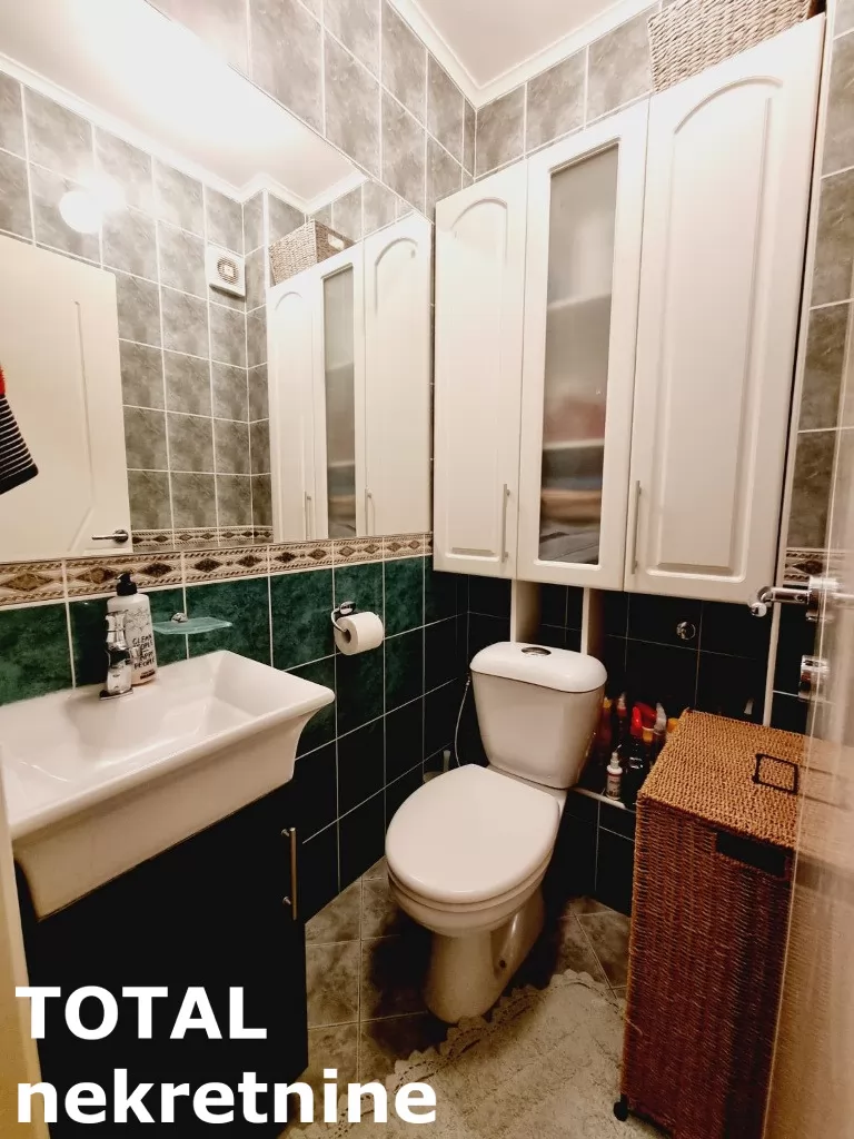 Stan,NOVI SAD,BULEVAR,kv: 127.00, € 300760, ID: 1099477 21