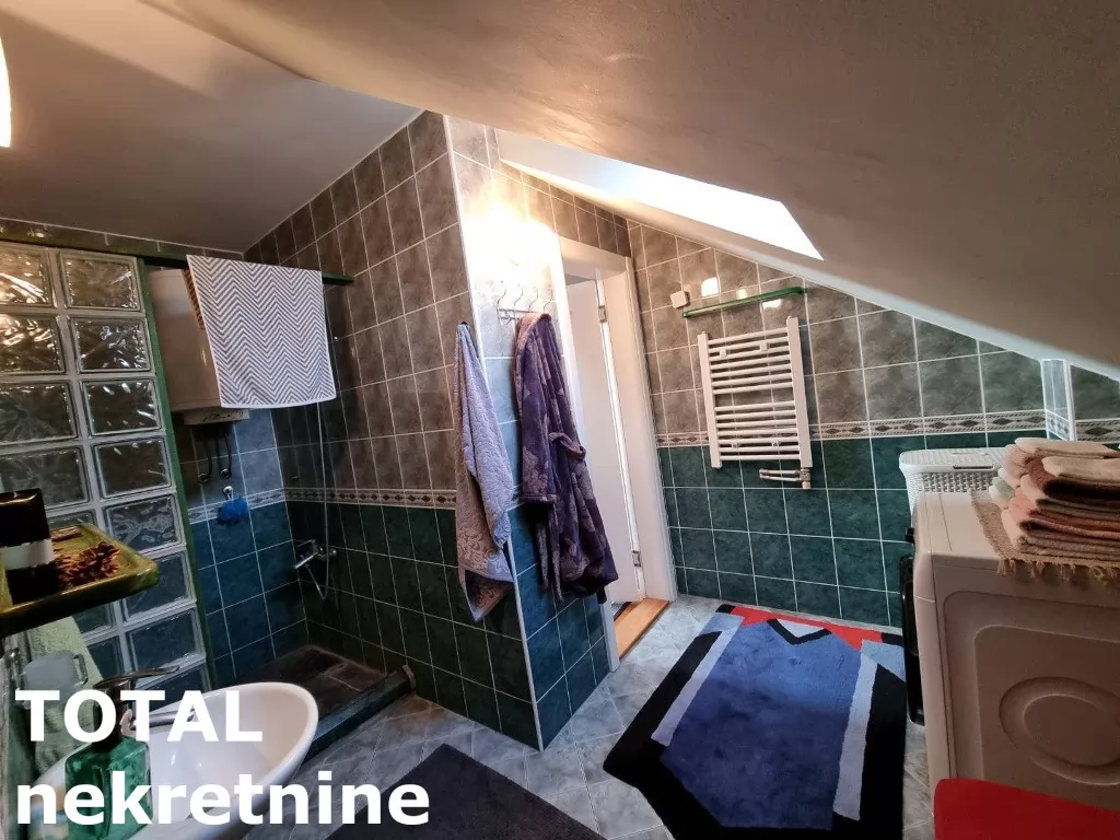 Stan,NOVI SAD,BULEVAR,kv: 127.00, € 300760, ID: 1099477 28