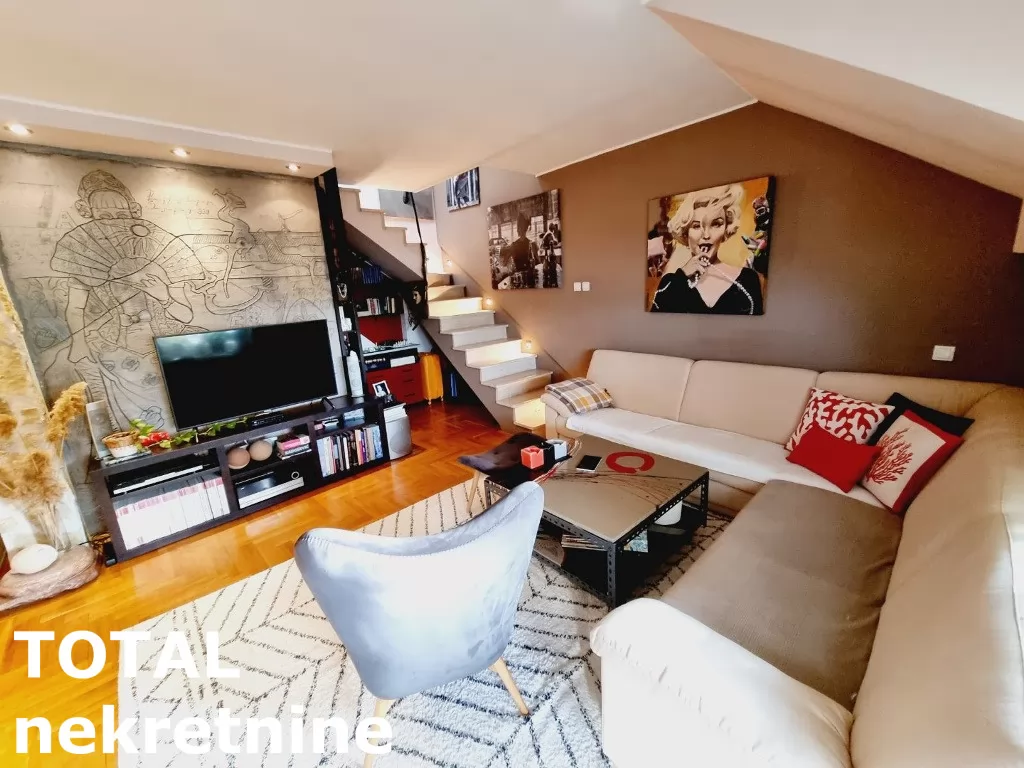 Stan,NOVI SAD,BULEVAR,kv: 127.00, € 300760, ID: 1099477 5