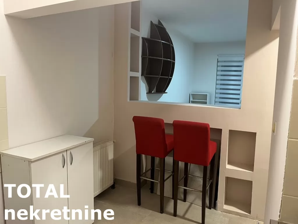 Stan,NOVI SAD,BULEVAR,kv: 28.00, € 115000, ID: 1101296 7