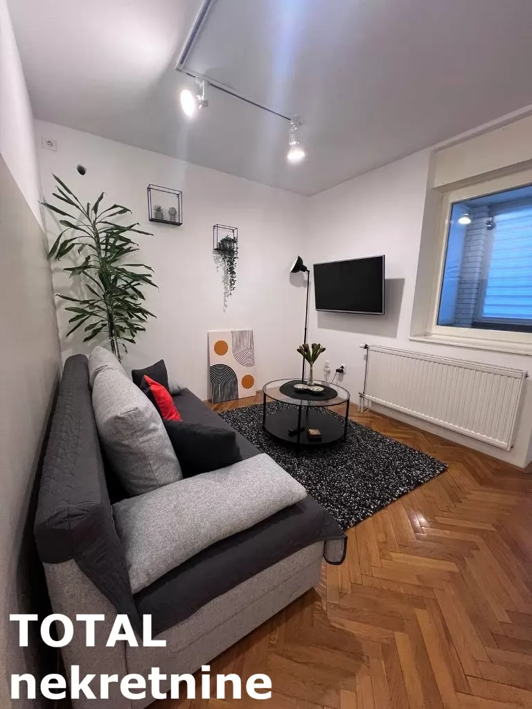 Stan,NOVI SAD,BULEVAR,kv: 36.00, € 120000, ID: 1100432 1