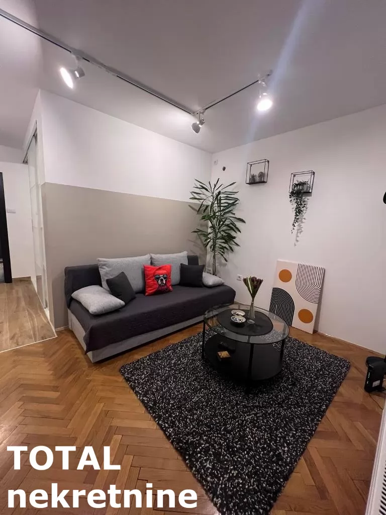 Stan,NOVI SAD,BULEVAR,kv: 36.00, € 120000, ID: 1100432 3