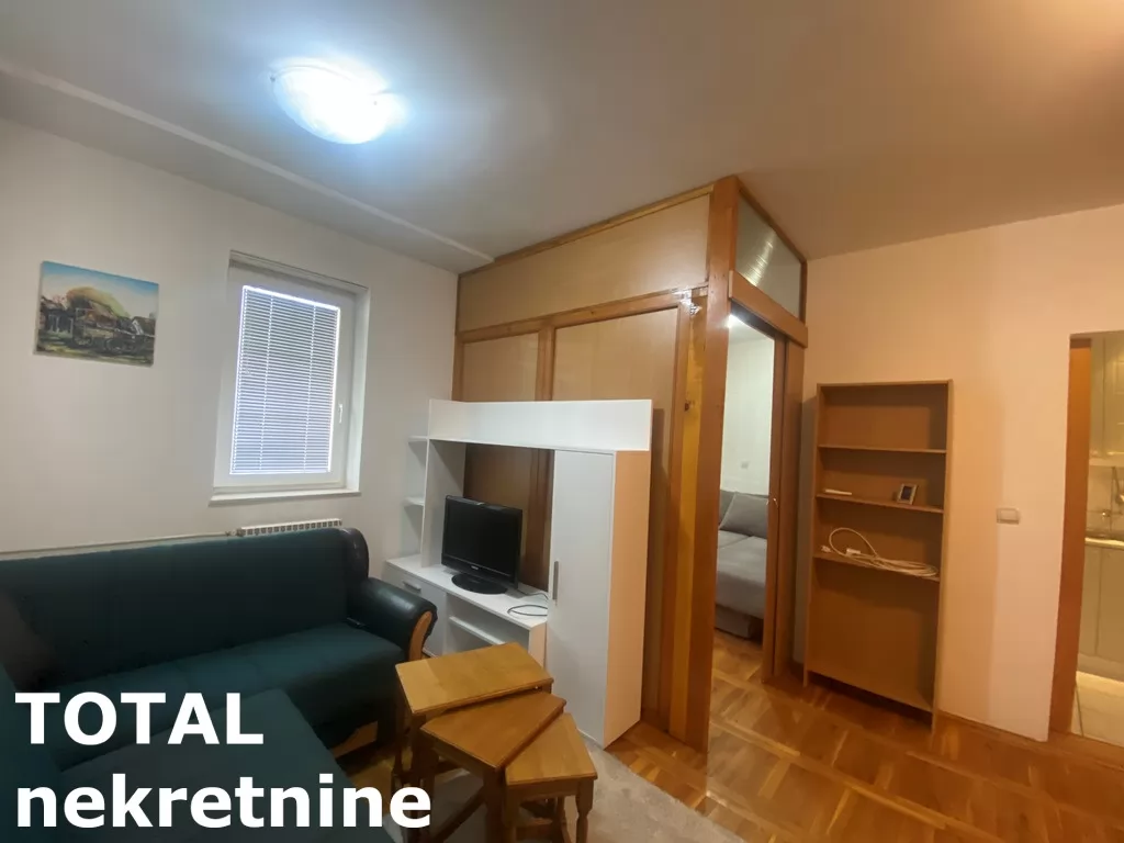 Stan,NOVI SAD,BULEVAR,kv: 38.00, € 125000, ID: 1100875 15