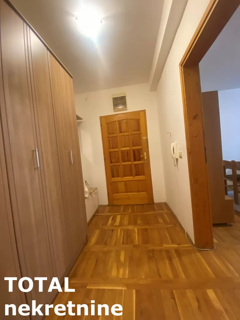 Stan,NOVI SAD,BULEVAR,kv: 38.00, € 125000, ID: 1100875 2