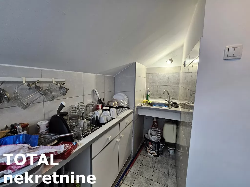 Stan,NOVI SAD,BULEVAR,kv: 40.00, € 113300, ID: 1100968 6