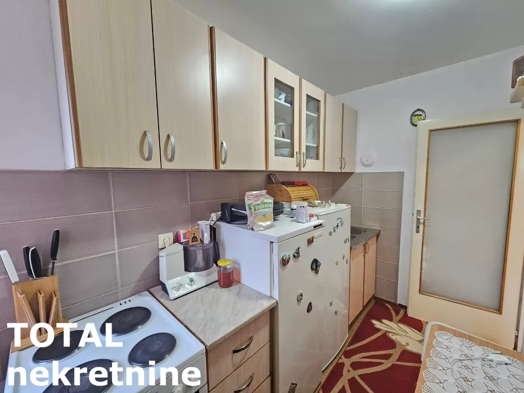 Stan,NOVI SAD,BULEVAR,kv: 41.00, € 115000, ID: 1100669 8