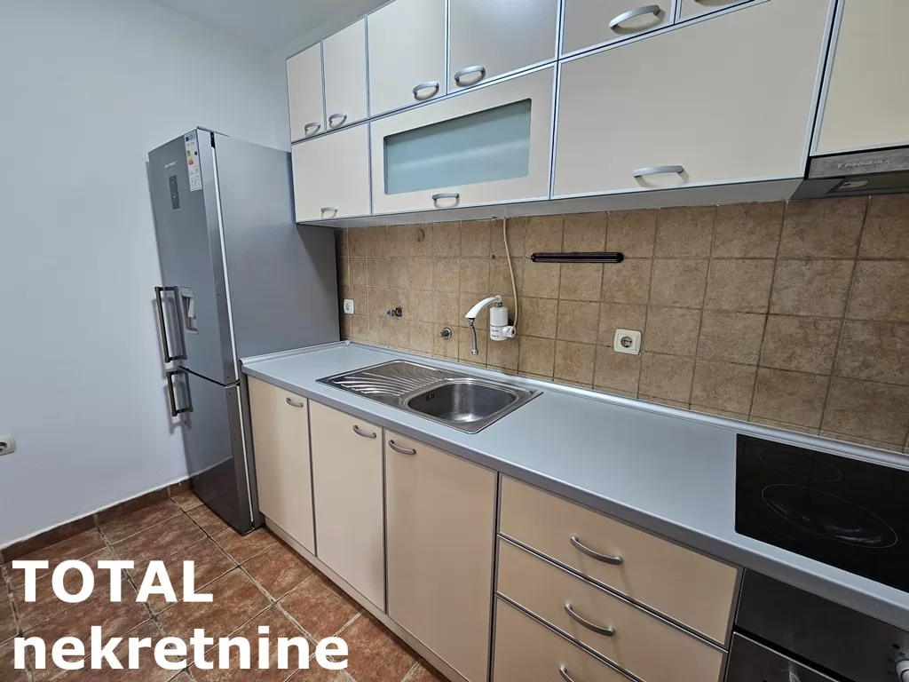 Stan,NOVI SAD,BULEVAR,kv: 46.00, € 133900, ID: 1099847 4