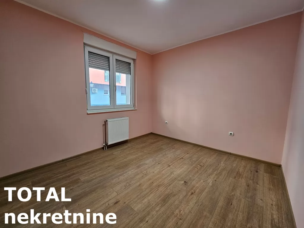 Stan,NOVI SAD,BULEVAR,kv: 46.00, € 133900, ID: 1099847 5