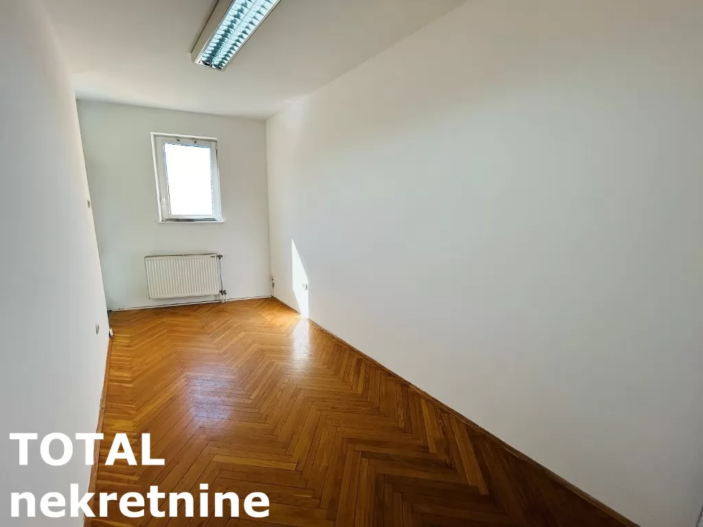 Stan,NOVI SAD,BULEVAR,kv: 46.00, € 147290, ID: 1099394 3