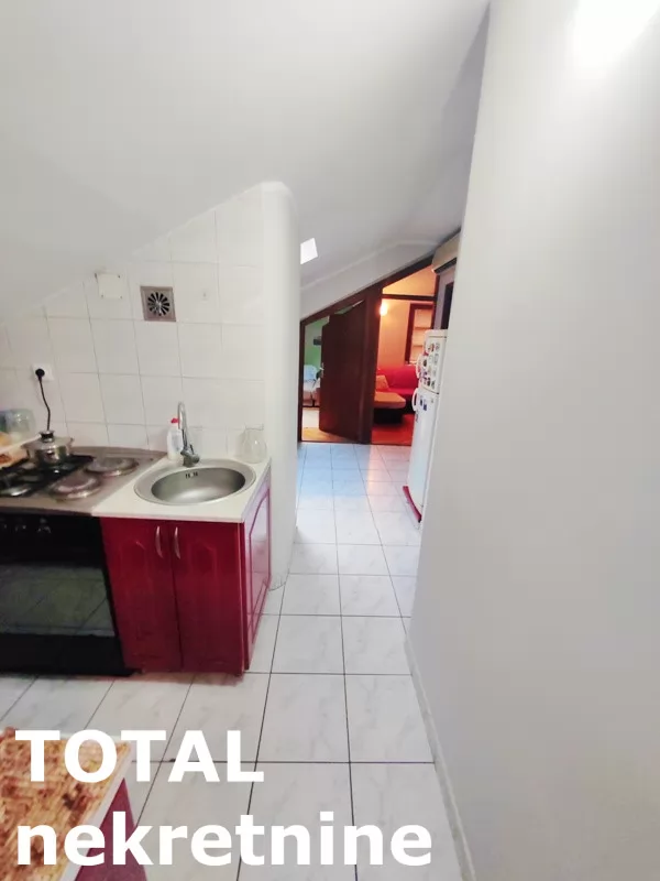 Stan,NOVI SAD,BULEVAR,kv: 48.00, € 96000, ID: 1098663 4