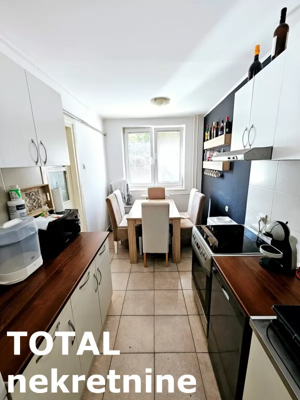 Stan,NOVI SAD,BULEVAR,kv: 50.00, € 144000, ID: 1101143 8
