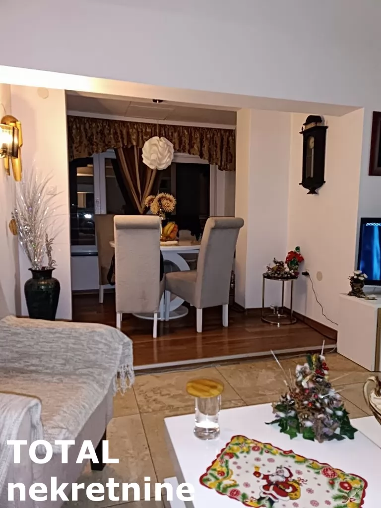 Stan,NOVI SAD,BULEVAR,kv: 52.00, € 129800, ID: 1098346 13