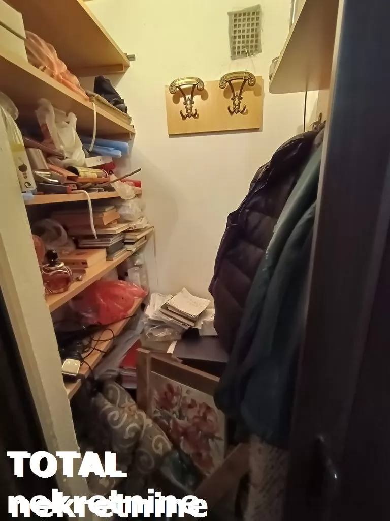 Stan,NOVI SAD,BULEVAR,kv: 56.00, € 133900, ID: 1094173 17