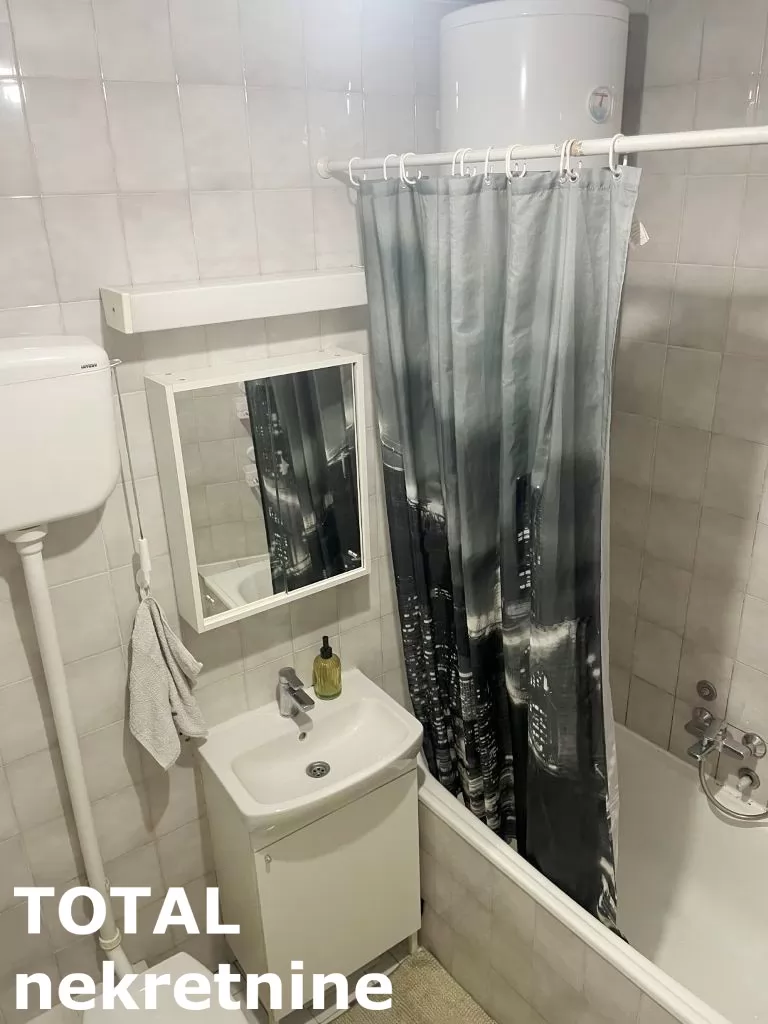 Stan,NOVI SAD,BULEVAR,kv: 57.00, € 149900, ID: 1100664 11