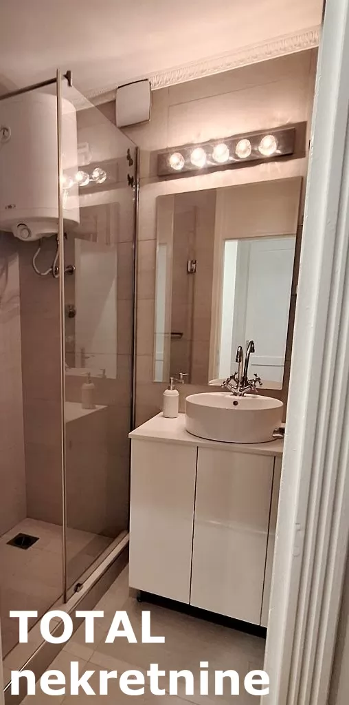 Stan,NOVI SAD,BULEVAR,kv: 60.00, € 165000, ID: 1101150 13