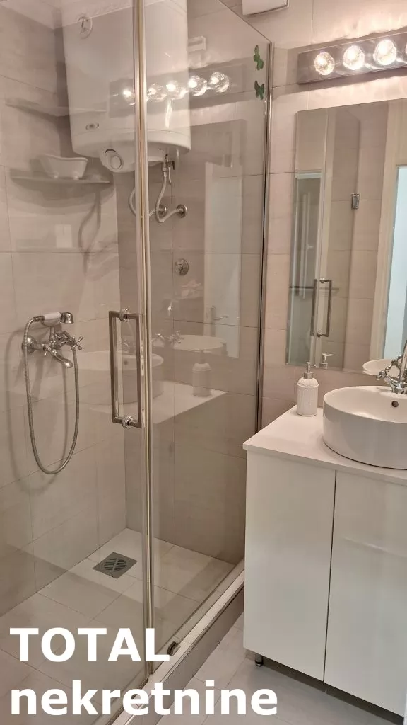 Stan,NOVI SAD,BULEVAR,kv: 60.00, € 165000, ID: 1101150 15