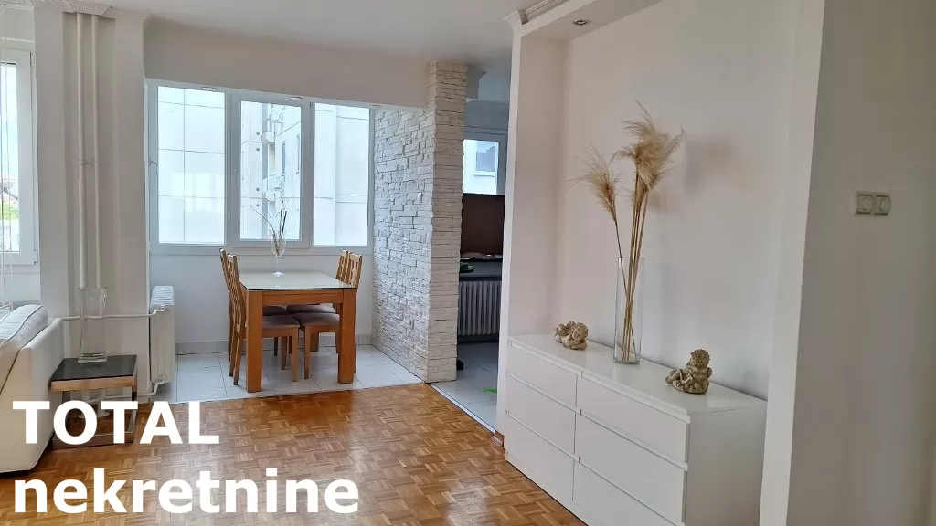 Stan,NOVI SAD,BULEVAR,kv: 60.00, € 165000, ID: 1101150 3