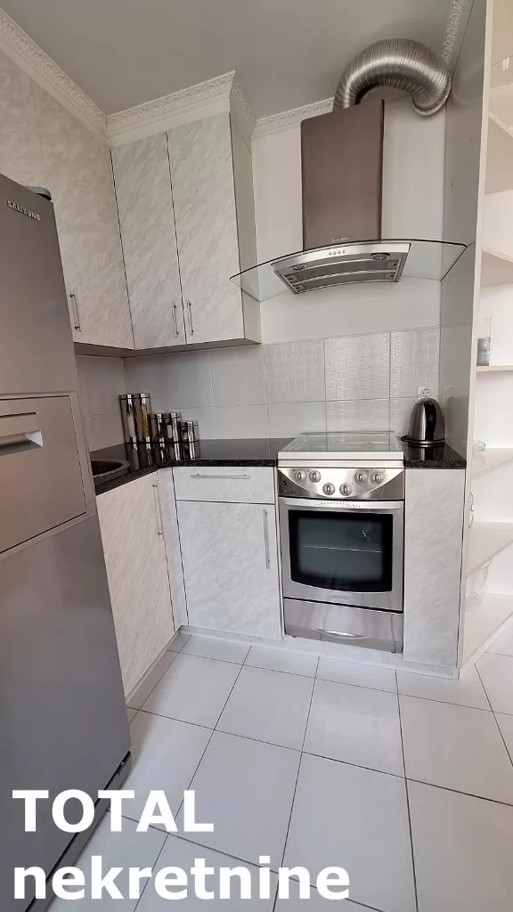 Stan,NOVI SAD,BULEVAR,kv: 60.00, € 165000, ID: 1101150 7