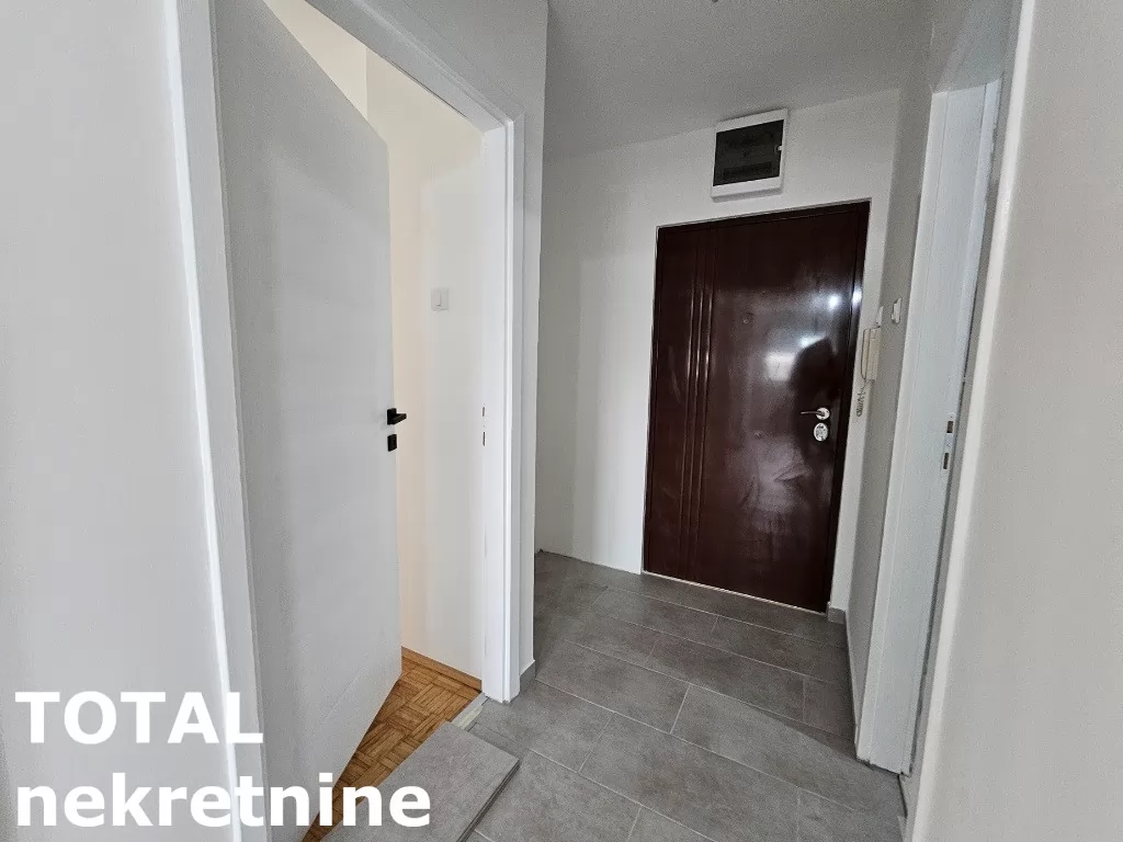 Stan,NOVI SAD,BULEVAR,kv: 63.00, € 161400, ID: 1100087 11