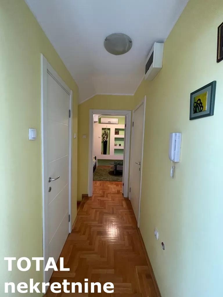 Stan,NOVI SAD,BULEVAR,kv: 64.00, € 147200, ID: 1098197 4