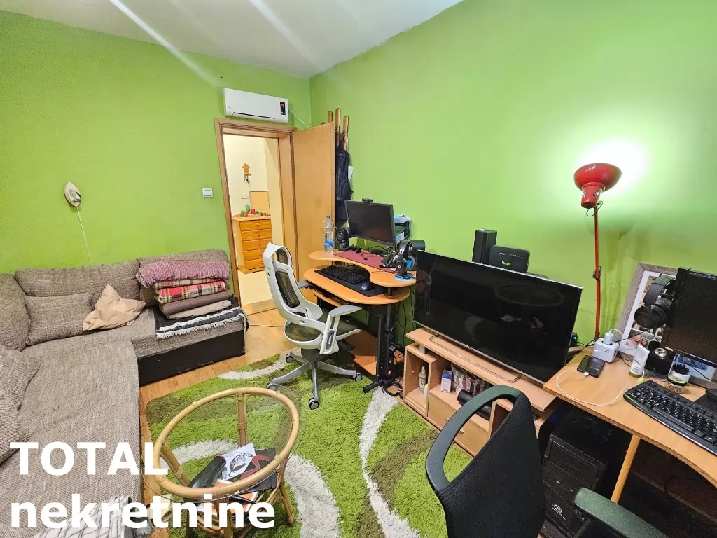 Stan,NOVI SAD,BULEVAR,kv: 65.00, € 195000, ID: 1100562 8