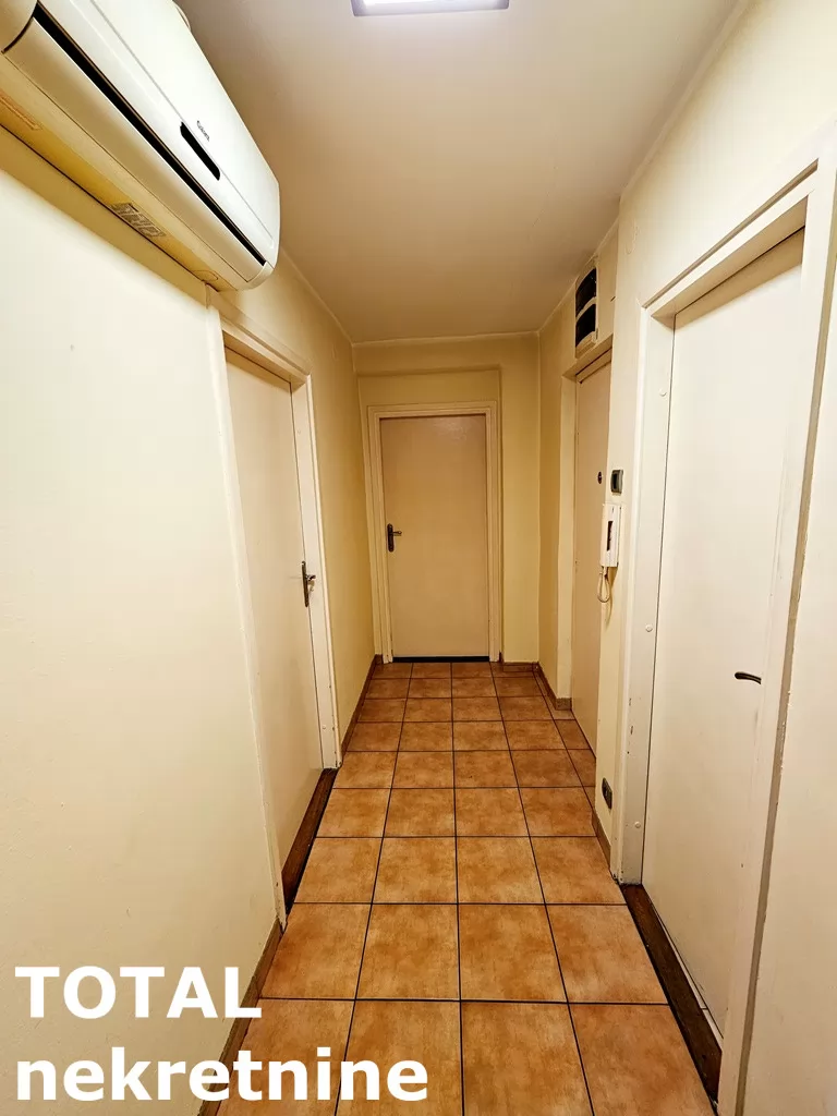 Stan,NOVI SAD,BULEVAR,kv: 66.00, € 152000, ID: 1101057 11