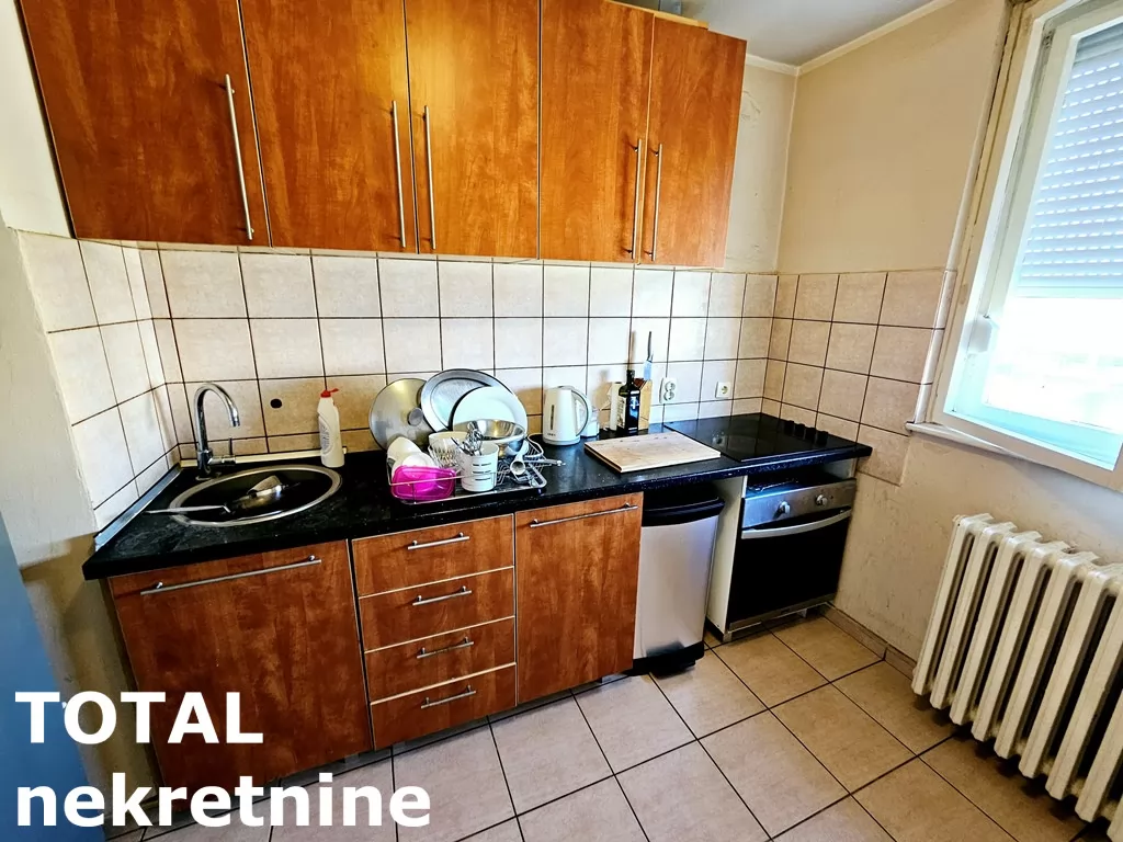 Stan,NOVI SAD,BULEVAR,kv: 66.00, € 152000, ID: 1101057 12