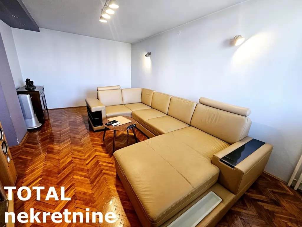 Stan,NOVI SAD,BULEVAR,kv: 66.00, € 152000, ID: 1101057 3