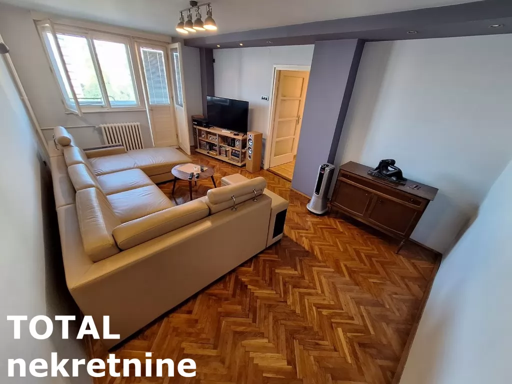 Stan,NOVI SAD,BULEVAR,kv: 66.00, € 152000, ID: 1101057 5