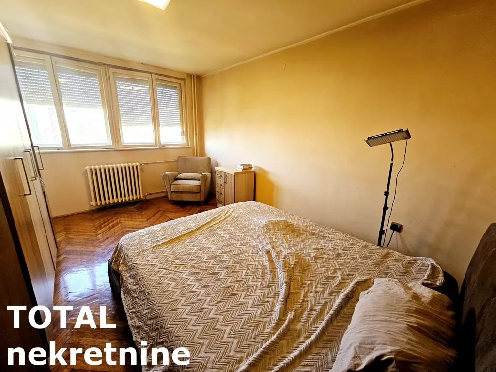 Stan,NOVI SAD,BULEVAR,kv: 66.00, € 152000, ID: 1101057 8