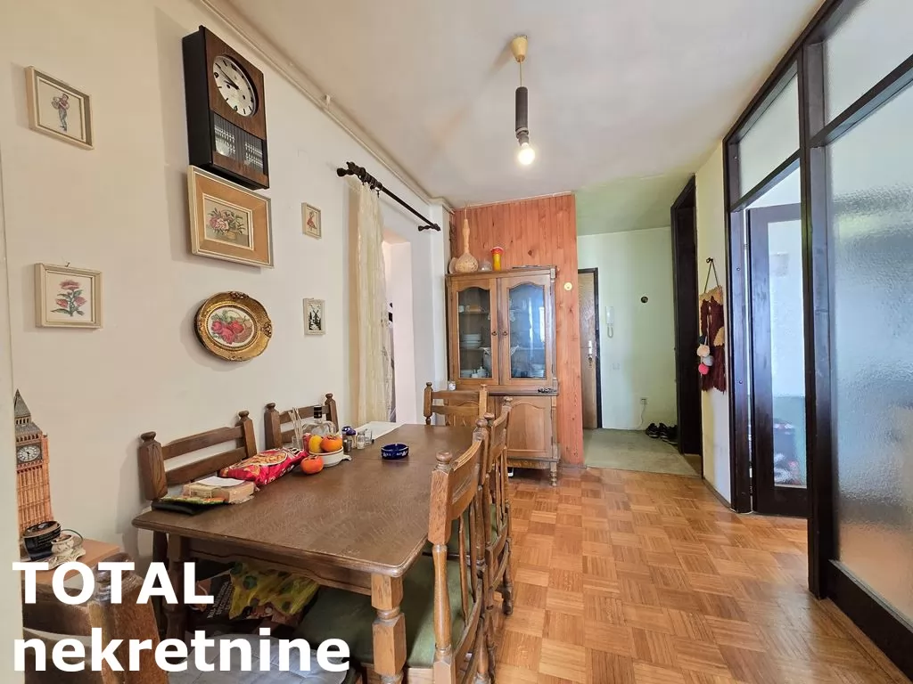 Stan,NOVI SAD,BULEVAR,kv: 74.00, € 160000, ID: 1099469 5