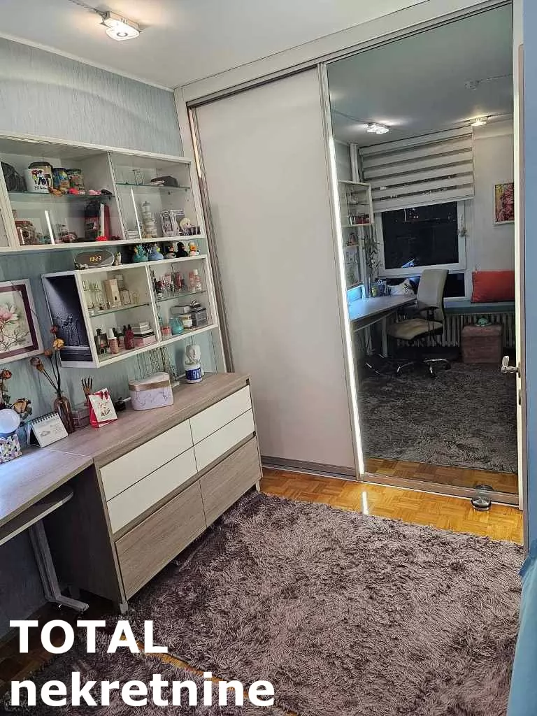 Stan,NOVI SAD,BULEVAR,kv: 74.00, € 206000, ID: 1097343 24