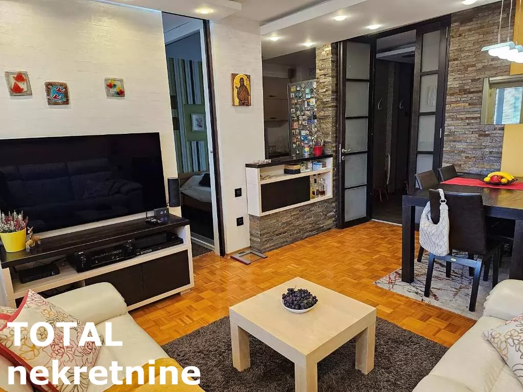 Stan,NOVI SAD,BULEVAR,kv: 74.00, € 206000, ID: 1097343 3