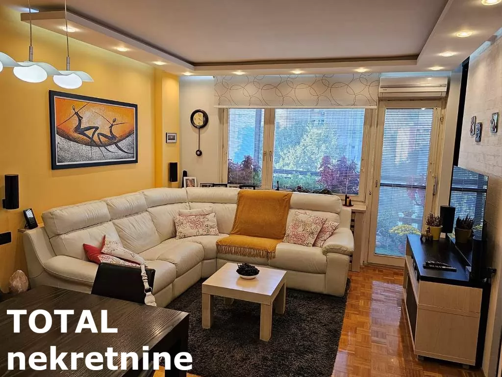 Stan,NOVI SAD,BULEVAR,kv: 74.00, € 206000, ID: 1097343 7