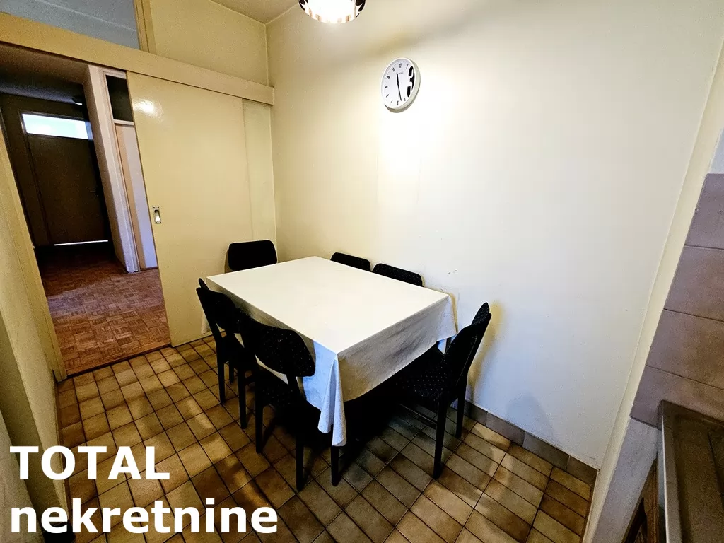 Stan,NOVI SAD,BULEVAR,kv: 74.00, € 206000, ID: 1100904 13