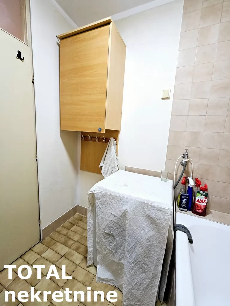 Stan,NOVI SAD,BULEVAR,kv: 74.00, € 206000, ID: 1100904 21